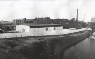 Schillingbrücke, Richtung Köpenicker Straße (neu errichtete Zentrale der Gewerkschaft Ver.di), Aufnahme 1980er Jahre