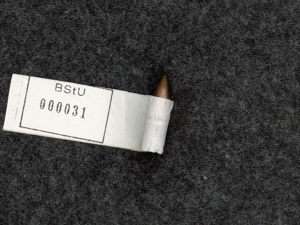 Christian Buttkus, erschossen an der Berliner Mauer: Von der Stasi aufbewahrtes Projektil, mit dem er erschossen wurde, 4. März 1965