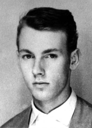 Peter Fechter, geboren am 14. Januar 1944, erschossen am 17. August 1962 bei einem Fluchtversuch an der Berliner Mauer
