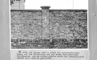 Peter Göring, erschossen an der Berliner Mauer: Foto der West-Berliner Polizei vom Tatort am Spandauer Schifffahrtskanal nahe der Sandkrugbrücke, 23. Mai 1962