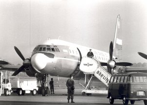 The Tegel Airport in Berlin: two GDR citizens force a Polish commercial aircraft to land (1969)