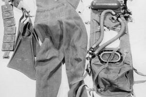 Ingo Krüger, drowned in the Berlin border waters: MfS photo of diving equipment [December 1961]