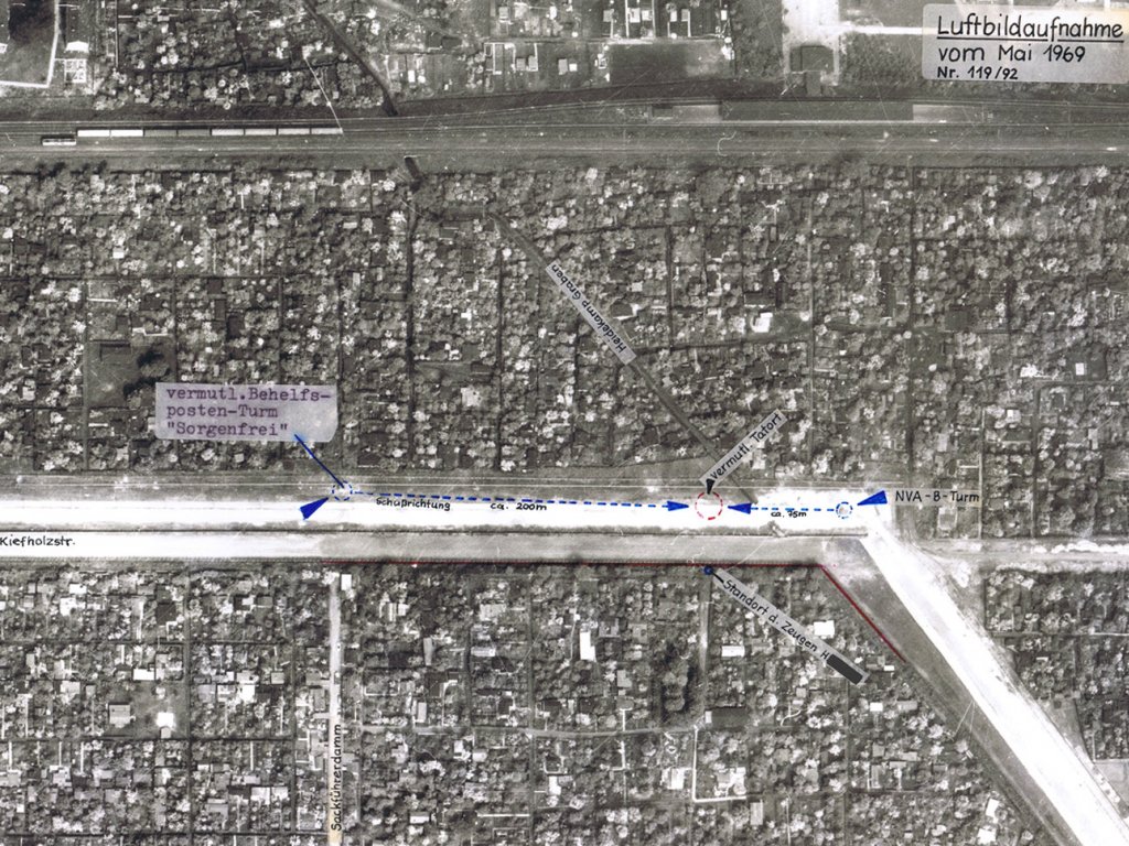 Jörg Hartmann, shot dead at the Berlin Wall: West Berlin police aerial photo of crime site with area of incident marked (photo: May 1969)