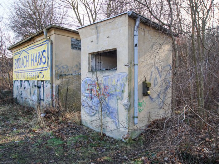 Transformatorenhaus des DDR-Grenzübergangs Staaken; Aufnahme 2015