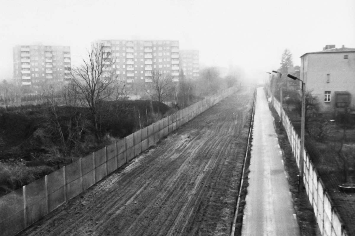 Zwischen Teltow-Seehof und Lichterfelde-Süd – Blick vom Teltowkanal Richtung Süden