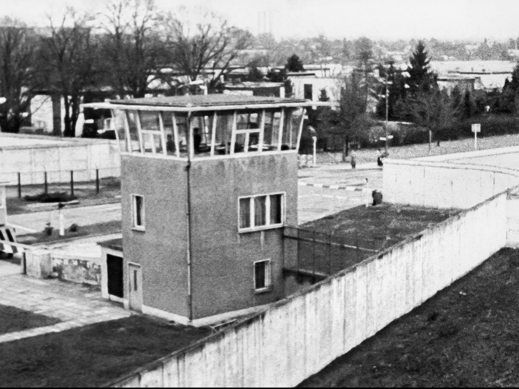Grenzübergang Staaken/Heerstraße, Blick nach Osten Richtung Berlin, Aufnahme 1980er Jahre