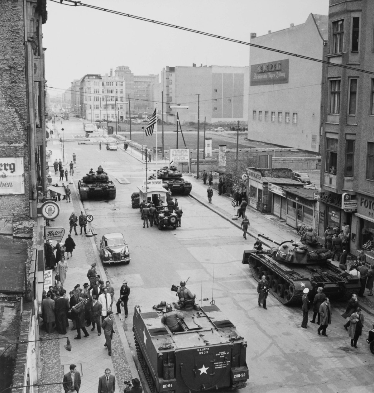 US- Panzer am Checkpoint Charlie, 25. Oktober 1961