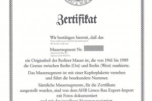 Echtheits-Zertifikat des VEB Limex-Bau Import-Export für Original-Segmente der Berliner Mauer, Juni 1990