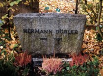 Hermann Döbler, erschossen auf dem Berliner Grenzgewässer: Grabstein in Berlin-Steglitz
