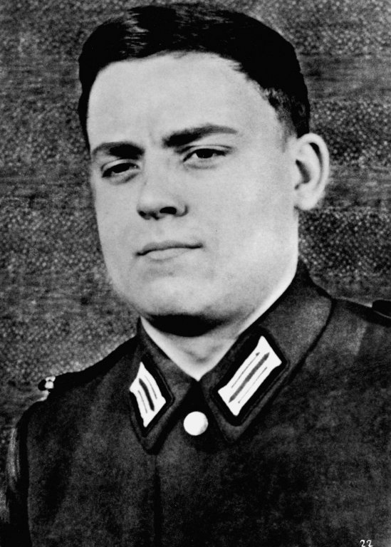 Siegfried Widera: geboren am 12. Februar 1941, niedergeschlagen am 23. August 1963 von Flüchtlingen an der Berliner Mauer und am 8. September 1963 an den Folgen gestorben, Aufnahmedatum unbekannt Siegfried Widera: geboren am 12. Februar 1941, niedergeschlagen am 23. August 1963 von Flüchtlingen an der Berliner Mauer und am 8. September 1963 an den Folgen gestorben, Aufnahmedatum unbekannt