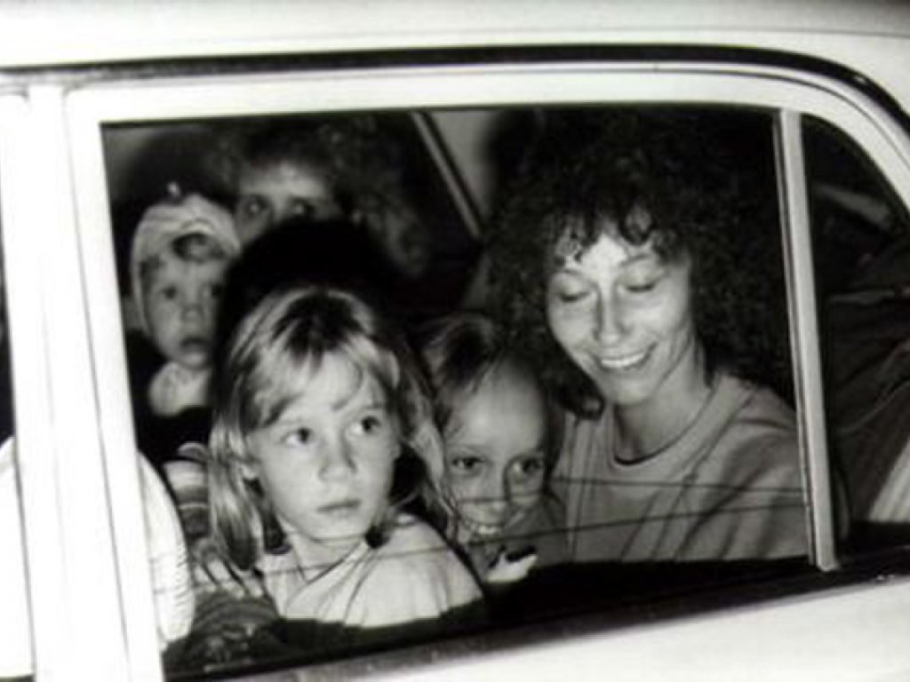 GDR citizens cross the Hungarian-Austrian border, 11 September 1989