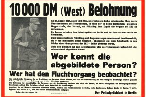 Roland Hoff, shot dead in the Berlin border waters: West Berlin wanted poster, Aug. 30, 1961