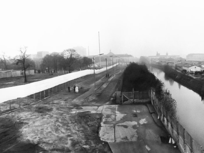 Invalidenfriedhof/Spandauer Schiffahrtskanal, Aufnahme 1980er Jahre