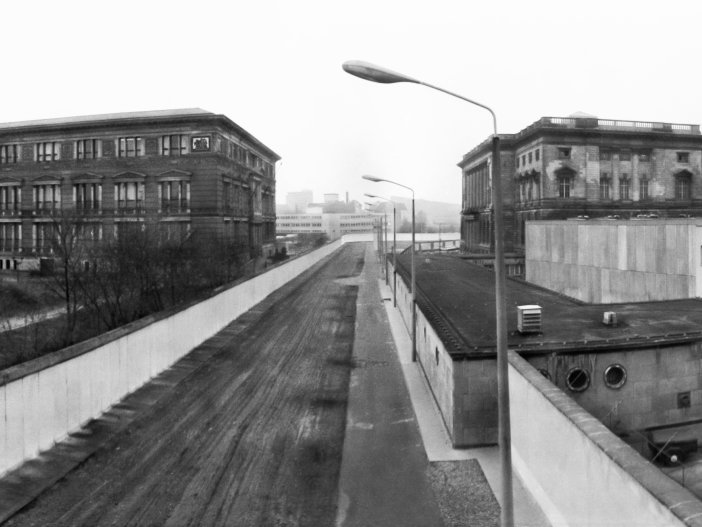 Gropius Bau und Preußischer Landtag (heute: Berliner Abgeordnetenhaus), Aufnahme 1980er Jahre