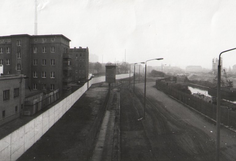 Führungsstelle der DDR-Grenztruppen am Kieler Eck/Spandauer Schiffahrtskanal, Aufnahme 1980er Jahre