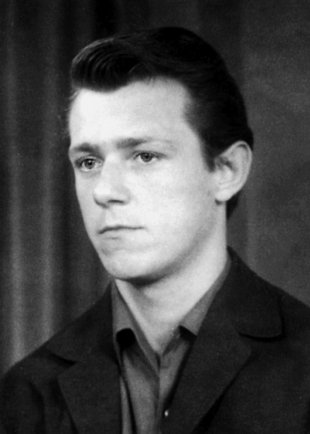 Klaus Kratzel: geboren am 3. März 1940, tödlich verunglückt am 8. August 1965 bei einem Fluchtversuch an der Berliner Mauer (Aufnahme 1964)
