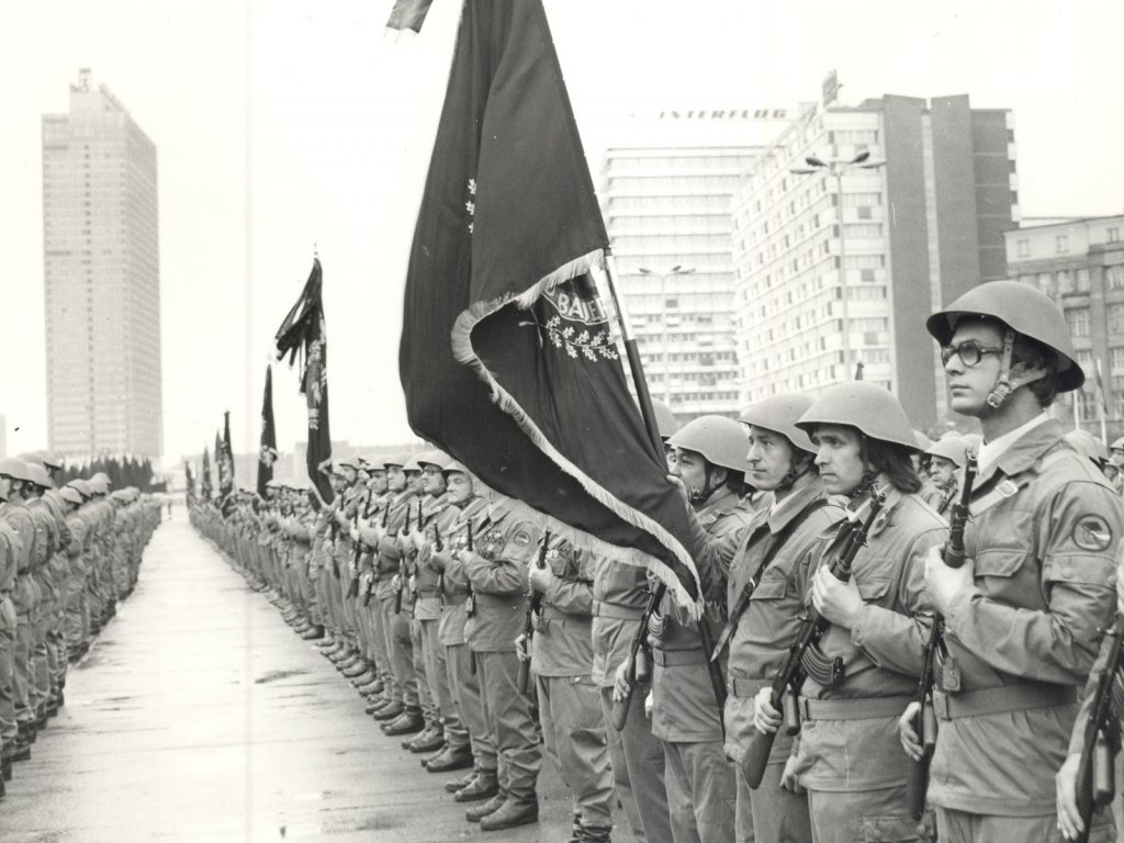 Parade on the anniversary of the "Combat Groups of the Working Class", Berlin 1978