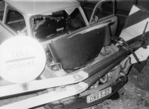 Fahrzeug zertrümmert, Fahrer schwer verletzt: Gescheiterte Flucht mit einem PKW Marke „Trabant“ am Grenzübergang Staaken, 2. Juni 1984