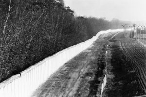 Ein 60 Meter breiter Todesstreifen: Gelungene und gescheiterte Flucht von Mahlow nach Berlin-Lichtenrade, 2. Dezember 1986