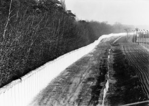 Ein 60 Meter breiter Todesstreifen: Gelungene und gescheiterte Flucht von Mahlow nach Berlin-Lichtenrade, 2. Dezember 1986