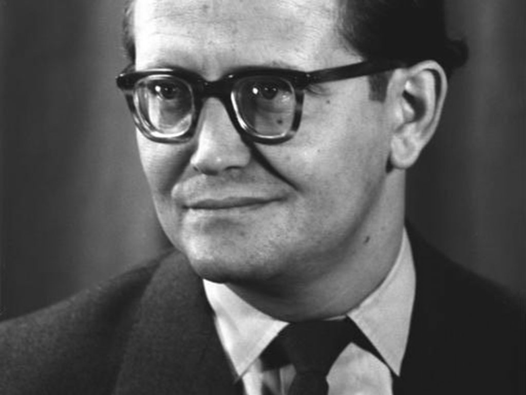 Karl-Eduard von Schnitzler: Ab 1960 Moderator der DDR-Sendung „Der schwarze Kanal“; Aufnahme 1956