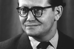 Karl-Eduard von Schnitzler: Ab 1960 Moderator der DDR-Sendung „Der schwarze Kanal“; Aufnahme 1956
