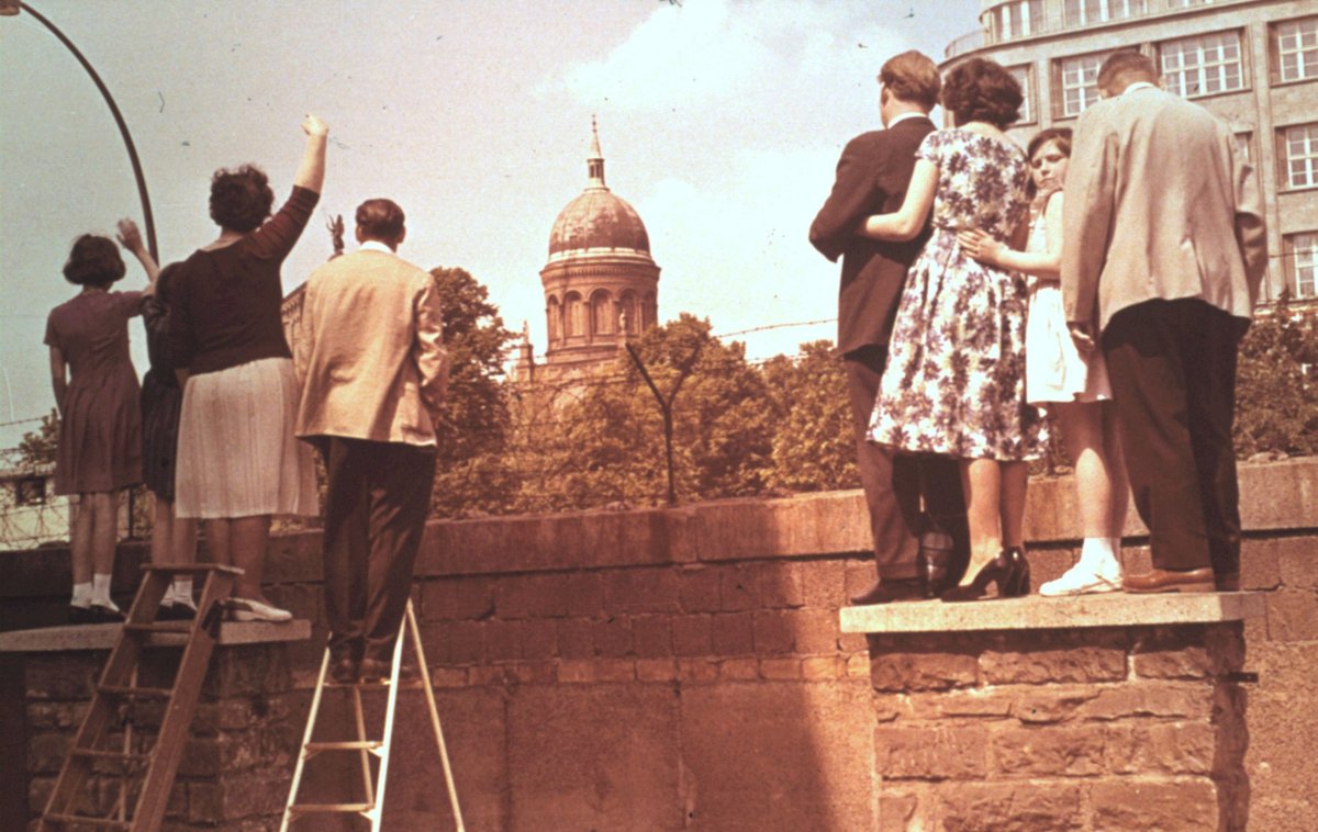 Blick auf St. Michael von Kreuzberger Seite, ca. 1962
