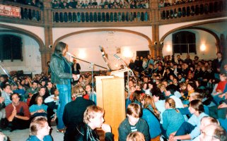 Diskussion und Mahnwache in der Ost-Berliner Gethsemane Kirche, 9. Oktober 1989