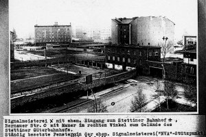 Heinz Cyrus, schwer verletzt an der Berliner Mauer und an den Folgen gestorben: Tatortfoto der West-Berliner Polizei von den Grenzanlagen am Nordbahnhof in Berlin-Mitte, 10. November 1965