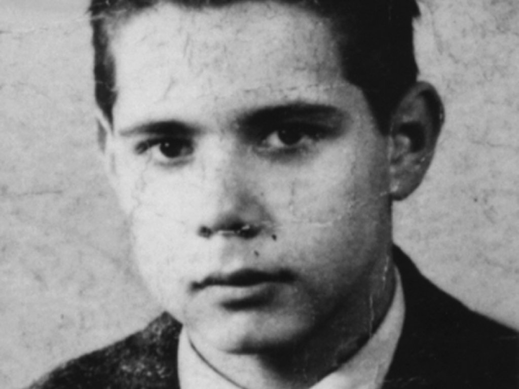 Christian Peter Friese: born on January 5, 1948, shot dead at the Berlin Wall on December 25, 1970 while trying to escape (date of photo not known)