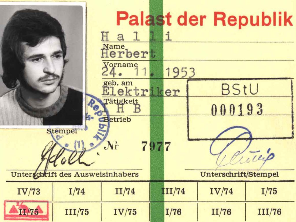 Herbert Halli, shot dead at the Berlin Wall: Work ID (issue date: 1974/75)