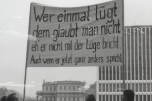 Demonstration in East Berlin, 4 November 1989