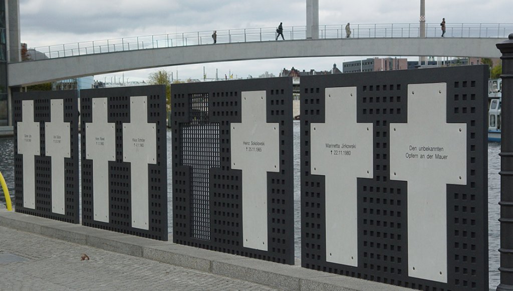 Todesopfer an der Berliner Mauer Todesopfer an der Berliner Mauer