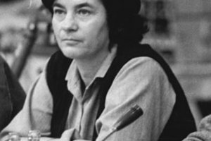 Christa Wolf erhält 1980 als erste in der DDR lebende Autorin den Georg-Büchner-Preis; Aufnahme 29. Dezember 1981